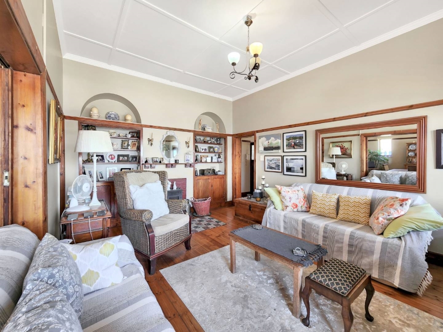 6 Bedroom Property for Sale in Muizenberg Western Cape